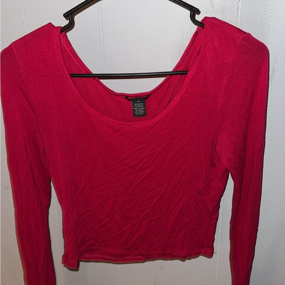Women's Red Long Sleeve Top